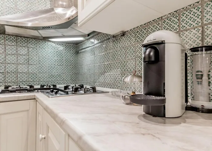 - Pietra Appartement Rome